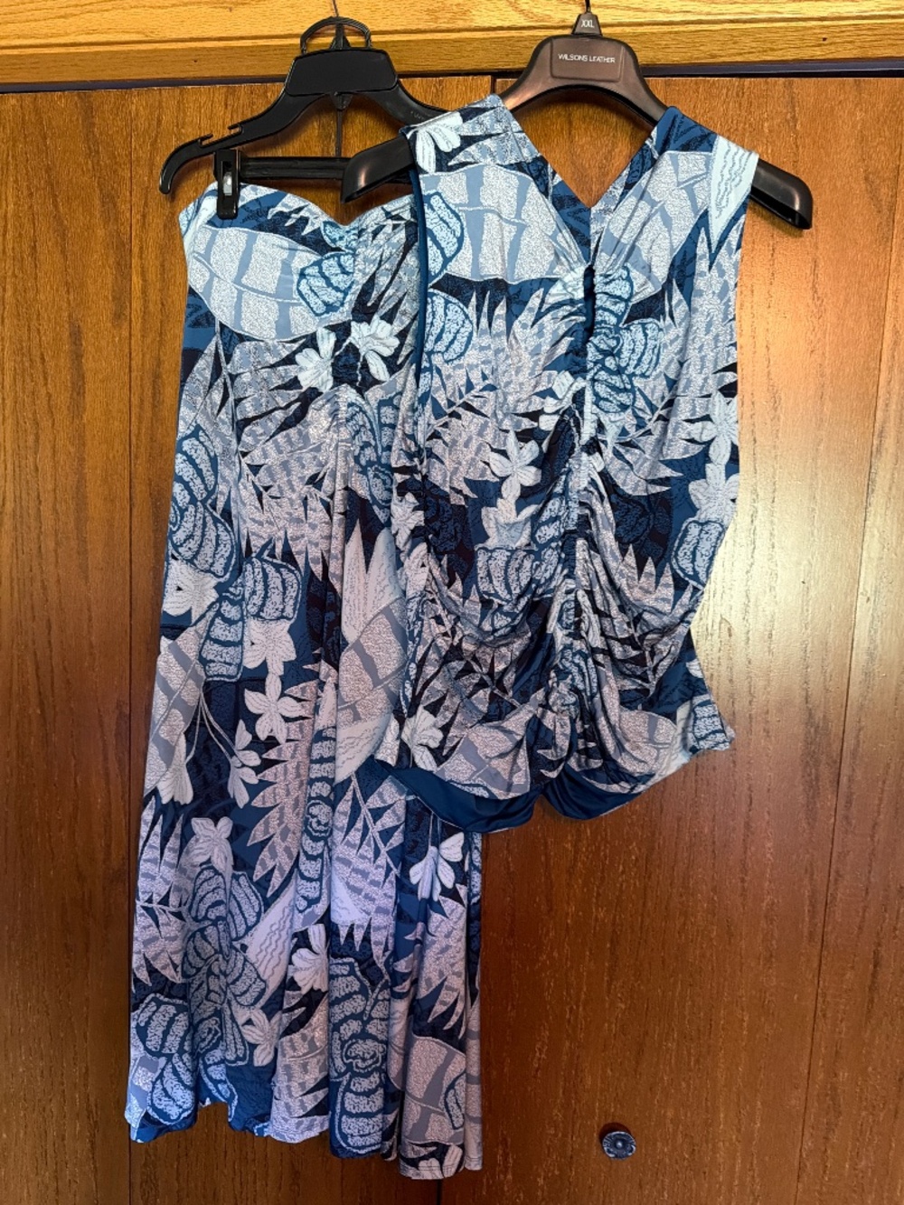Adorable WHBM skirt and tank set